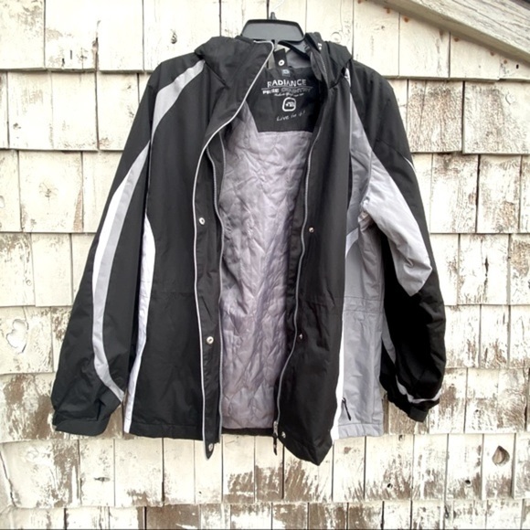 Radiance Free Country Hooded Winter Jacket - Picture 2 of 8